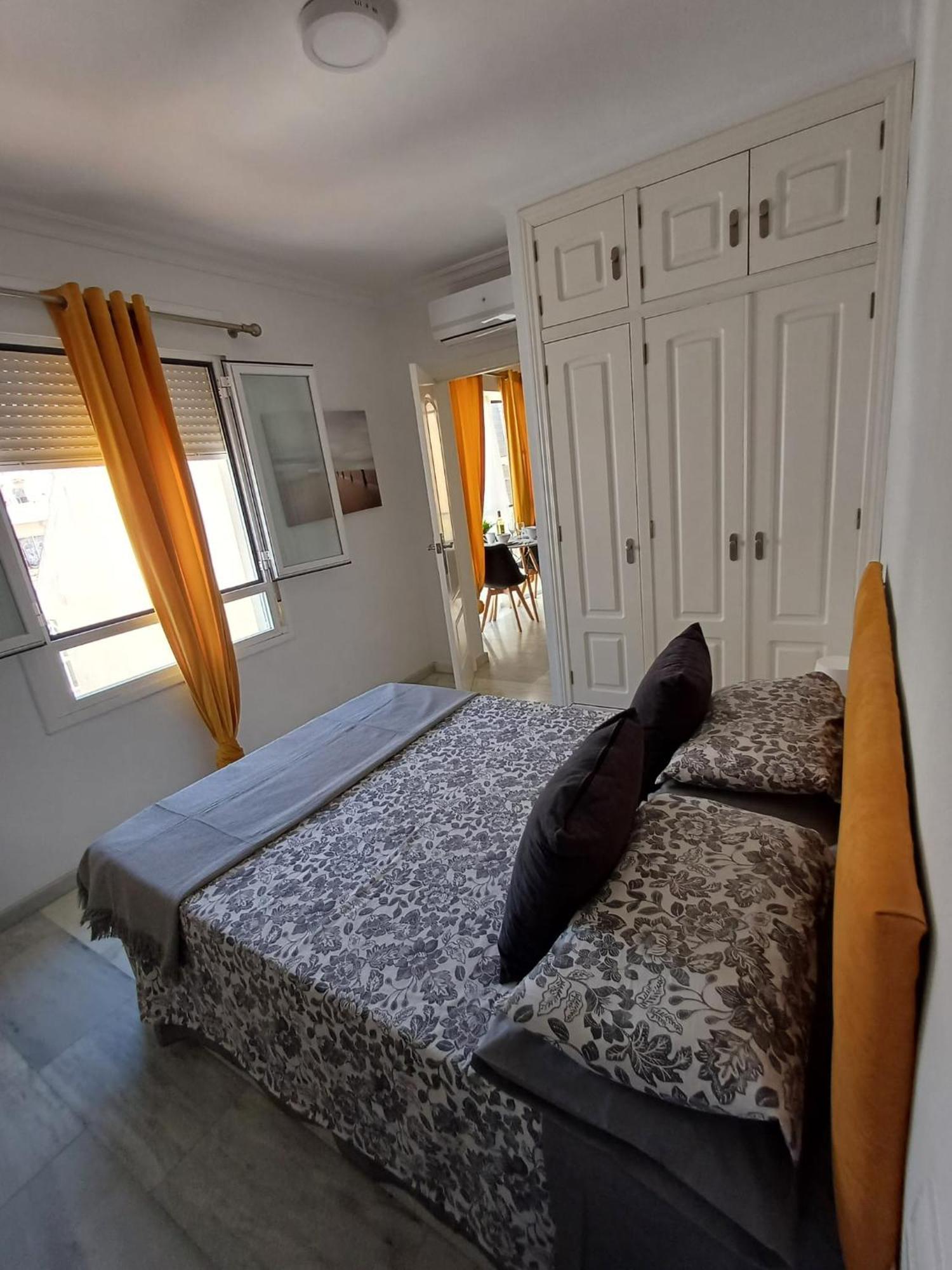 Atico Acogedor, Centrico Y A 2 Min De La Playa. Appartement Fuengirola Buitenkant foto